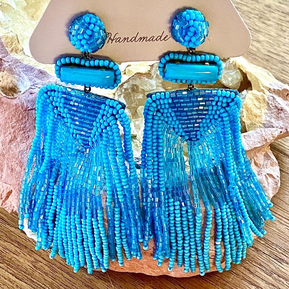 NWT Deepa Gurnani Beaded Fringe Chandeliers - Picture 6 of 12